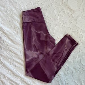 Buff bunny purple dye leggings